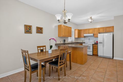 Photo 14 at 62 Diploma Avenue, Sonoma Heights, Vaughan
