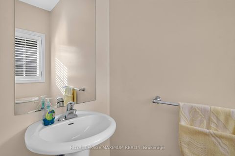 Photo 19 at 62 Diploma Avenue, Sonoma Heights, Vaughan