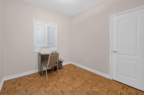Photo 25 at 62 Diploma Avenue, Sonoma Heights, Vaughan