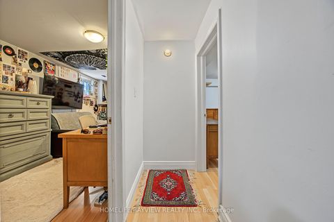 Photo 25 at 46 Acton Avenue, Bathurst Manor, Toronto