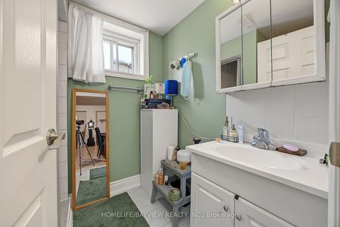 Photo 29 at 46 Acton Avenue, Bathurst Manor, Toronto