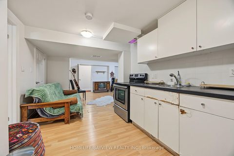 Photo 32 at 46 Acton Avenue, Bathurst Manor, Toronto