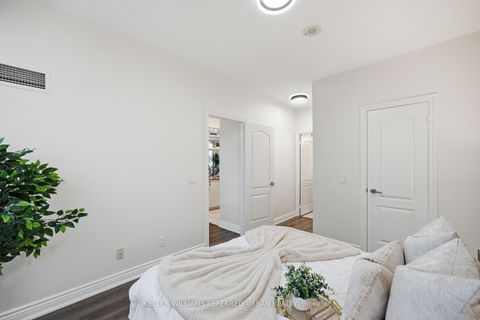 Photo 15 at 3604 - 70 Town Centre Court, Bendale, Toronto
