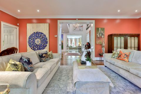 Photo 14 at 12 Shorncliffe Avenue, Casa Loma, Toronto