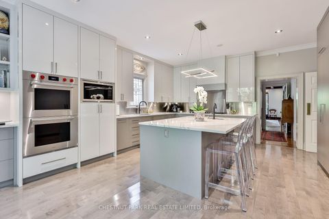 Photo 16 at 12 Shorncliffe Avenue, Casa Loma, Toronto