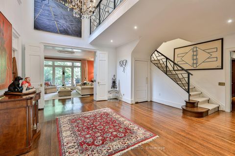 Photo 19 at 12 Shorncliffe Avenue, Casa Loma, Toronto