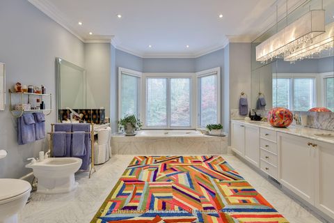 Photo 24 at 12 Shorncliffe Avenue, Casa Loma, Toronto