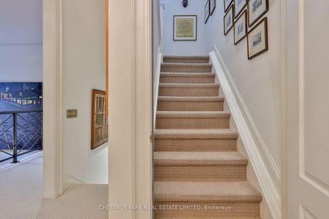 Photo 31 at 12 Shorncliffe Avenue, Casa Loma, Toronto