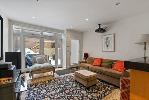 Photo 11 at 68 Belmont Street, Annex, Toronto