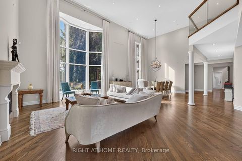 Photo 5 at 23 Bryson Drive, South Richvale, Richmond Hill