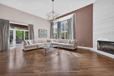Photo 15 at 23 Bryson Drive, South Richvale, Richmond Hill