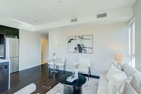 Photo 5 at 705 - 55 Regent Park Boulevard, Regent Park, Toronto