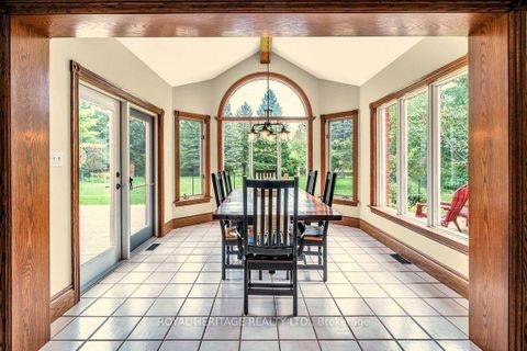 Photo 11 at 34 Audubon Way, Baldwin, Georgina