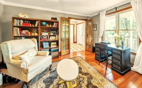 Photo 14 at 34 Audubon Way, Baldwin, Georgina