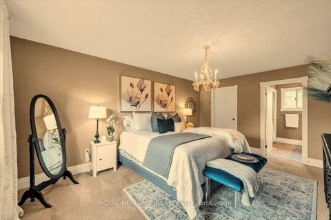 Photo 23 at 34 Audubon Way, Baldwin, Georgina