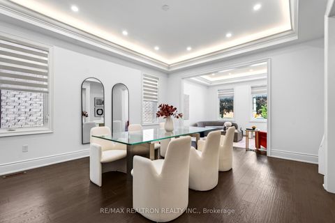Photo 6 at 209 Hillsview Drive, Observatory, Richmond Hill