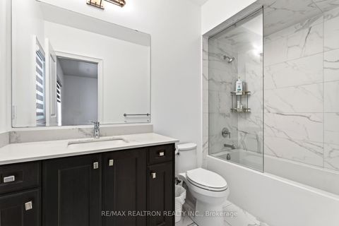 Photo 26 at 209 Hillsview Drive, Observatory, Richmond Hill