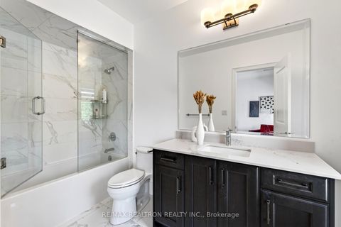 Photo 28 at 209 Hillsview Drive, Observatory, Richmond Hill