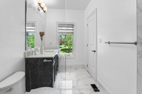 Photo 29 at 209 Hillsview Drive, Observatory, Richmond Hill