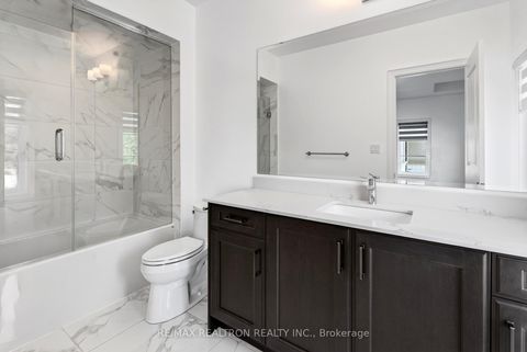 Photo 31 at 209 Hillsview Drive, Observatory, Richmond Hill