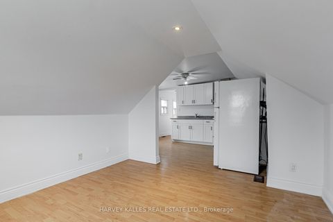 Photo 23 at 313 Glenholme Avenue, Oakwood Village, Toronto