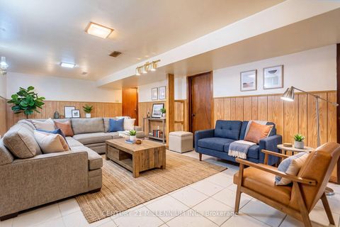 Photo 24 at 16 Rochdale Avenue, Fairbank, Toronto