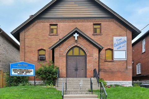 Photo 43 at 16 Rochdale Avenue, Fairbank, Toronto