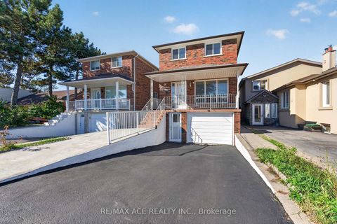 Photo 4 at 4 Linden Avenue, Kennedy Park, Toronto
