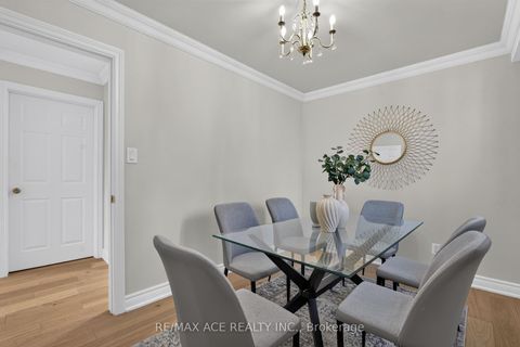 Photo 17 at 4 Linden Avenue, Kennedy Park, Toronto