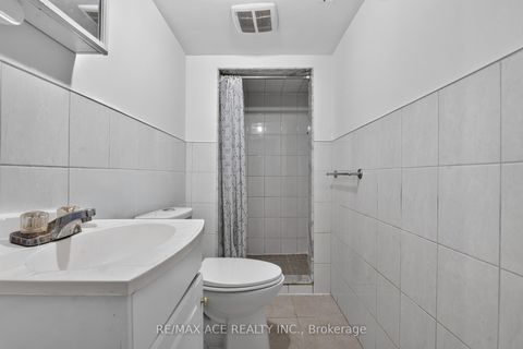Photo 45 at 4 Linden Avenue, Kennedy Park, Toronto