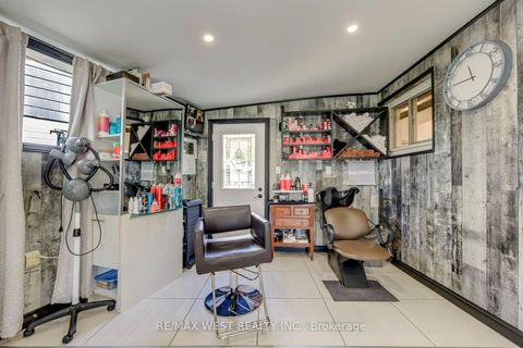 Photo 23 at 6 Millview Court, Clairville, Toronto