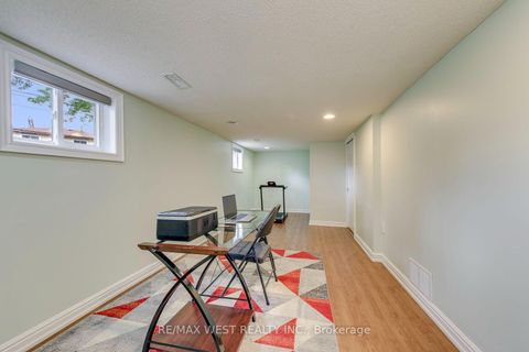 Photo 38 at 6 Millview Court, Clairville, Toronto