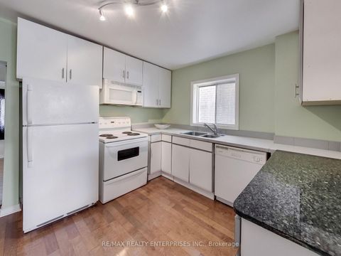 Photo 3 at 39 Pendrith Street, Junction, Toronto