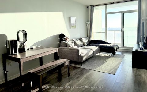 Photo 3 at 2707 - 70 Forest Manor Road, Henry Farm, Toronto