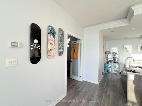 Photo 6 at 2707 - 70 Forest Manor Road, Henry Farm, Toronto