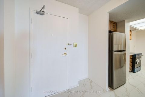 Photo 7 at 1105 - 3131 Bridletowne Circle, L'Amoreaux, Toronto