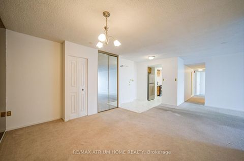 Photo 11 at 1105 - 3131 Bridletowne Circle, L'Amoreaux, Toronto