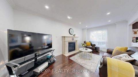 Photo 9 at 97 Jackman Crescent, West Woodbridge, Vaughan