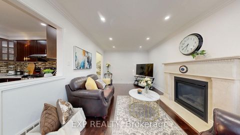 Photo 10 at 97 Jackman Crescent, West Woodbridge, Vaughan