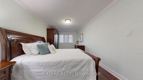 Photo 19 at 97 Jackman Crescent, West Woodbridge, Vaughan