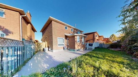 Photo 35 at 97 Jackman Crescent, West Woodbridge, Vaughan