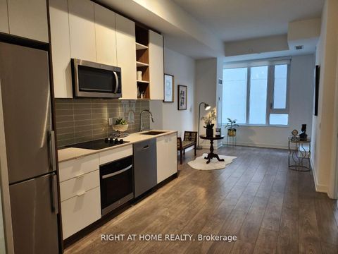 Photo 19 at 221 - 543 Richmond Street W, Waterfront Communities C1, Toronto
