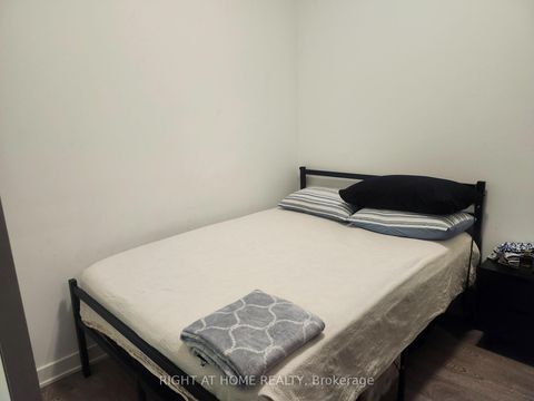 Photo 23 at 221 - 543 Richmond Street W, Waterfront Communities C1, Toronto