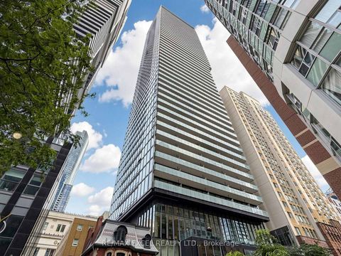 Photo 1 at 5004 - 15 Grenville Street, Bay Street Corridor, Toronto
