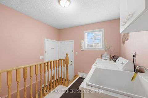 Photo 15 at 337 Forest Drive, West Woodbridge, Vaughan