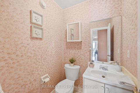 Photo 17 at 337 Forest Drive, West Woodbridge, Vaughan