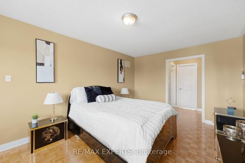 Photo 26 at 337 Forest Drive, West Woodbridge, Vaughan