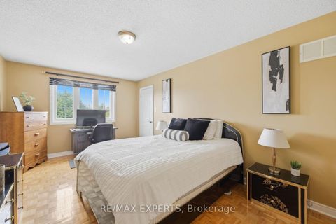 Photo 27 at 337 Forest Drive, West Woodbridge, Vaughan