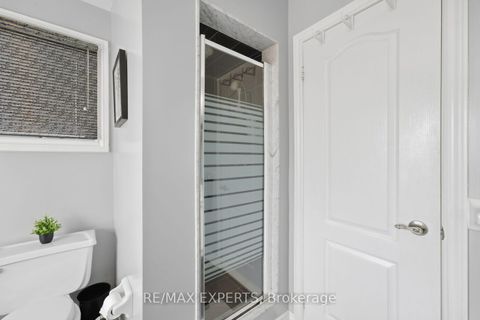 Photo 30 at 337 Forest Drive, West Woodbridge, Vaughan
