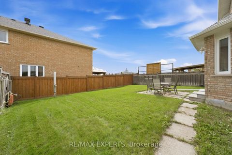 Photo 33 at 337 Forest Drive, West Woodbridge, Vaughan